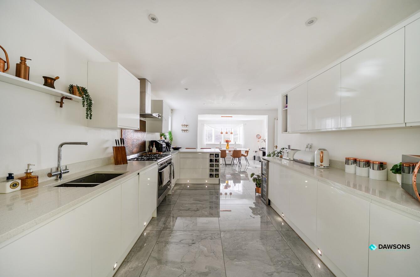 Waverley Drive, Mumbles, Swansea, SA3 5SY